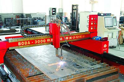 Plasma cutting machine