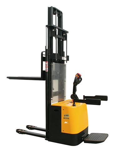 QDA Electric Pallet Stacker